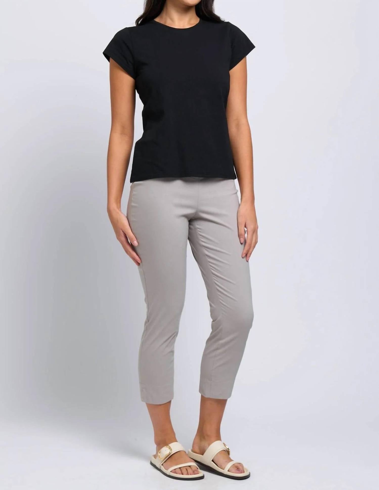 Foil - Fuss Free Capri Pant