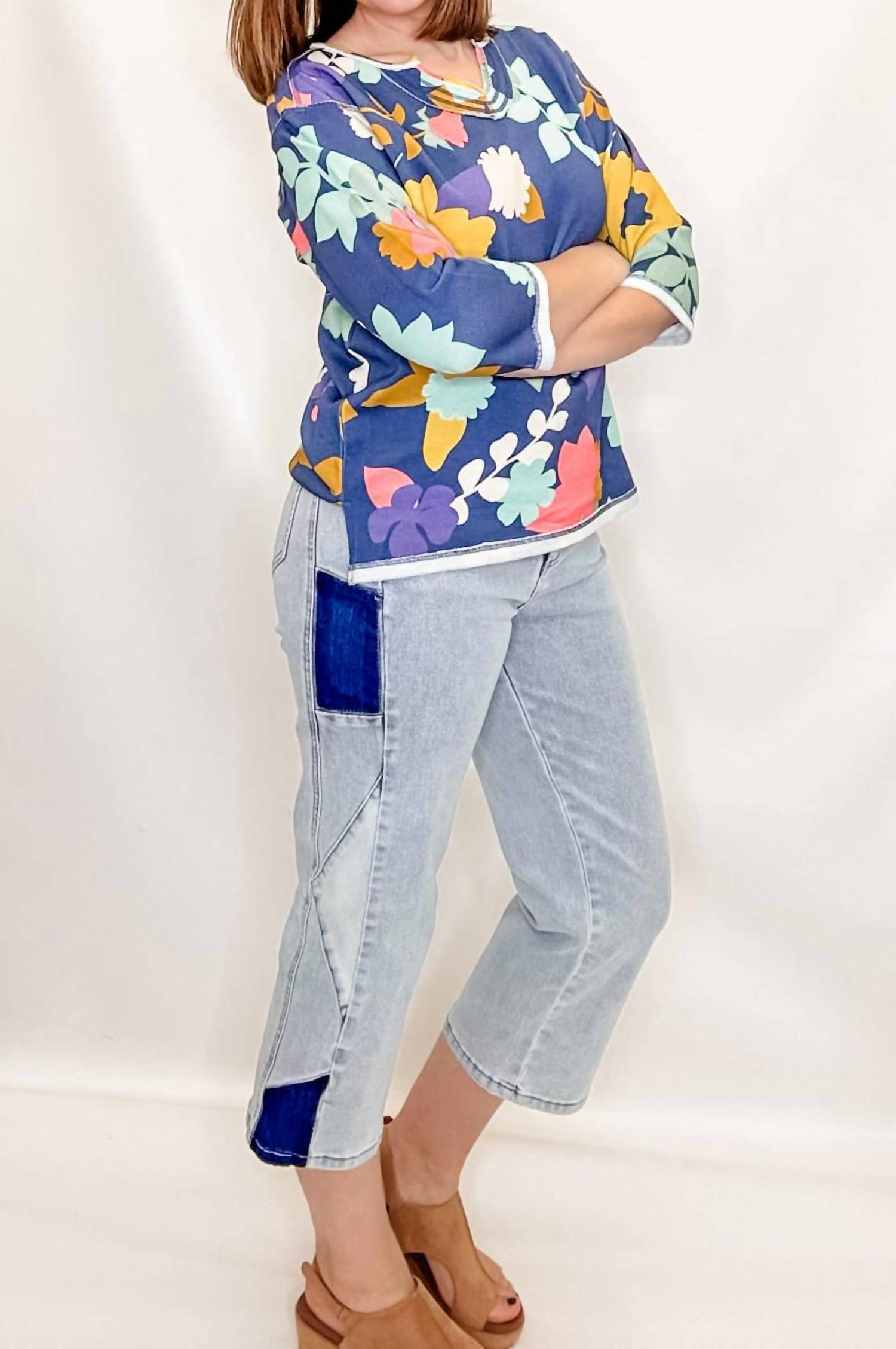 Tru Luxe - Notched Neck Floral Print Top