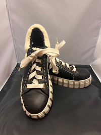 Gelato Women's Tsubo Sneaker in black - women's sneaker - detail view