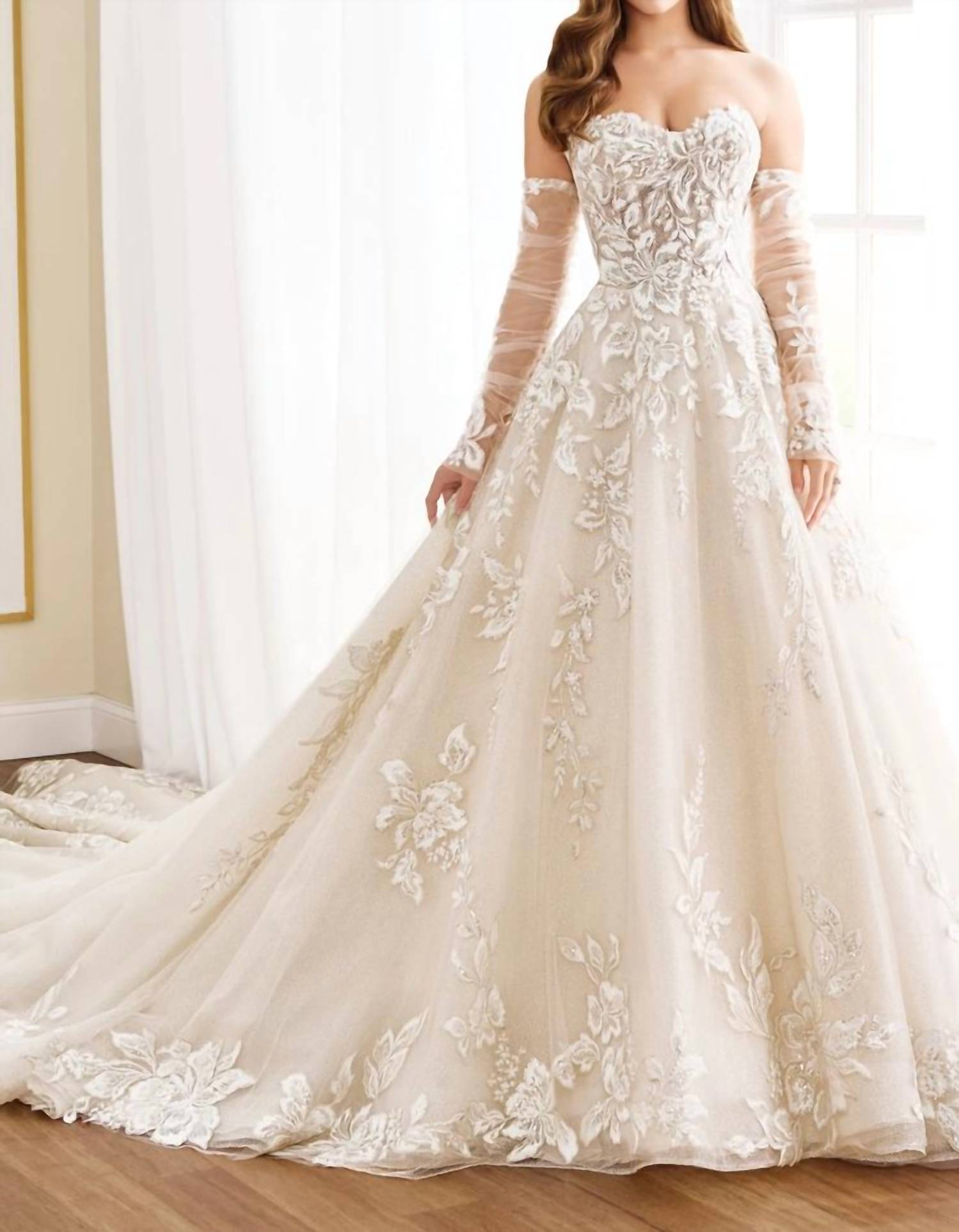 Martin Thornburg - Amaryllis Wedding Gown