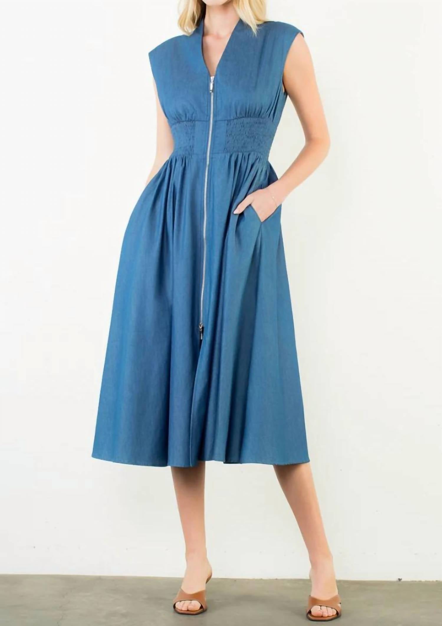 Thml - Sleeveless Smocked Waist Dress