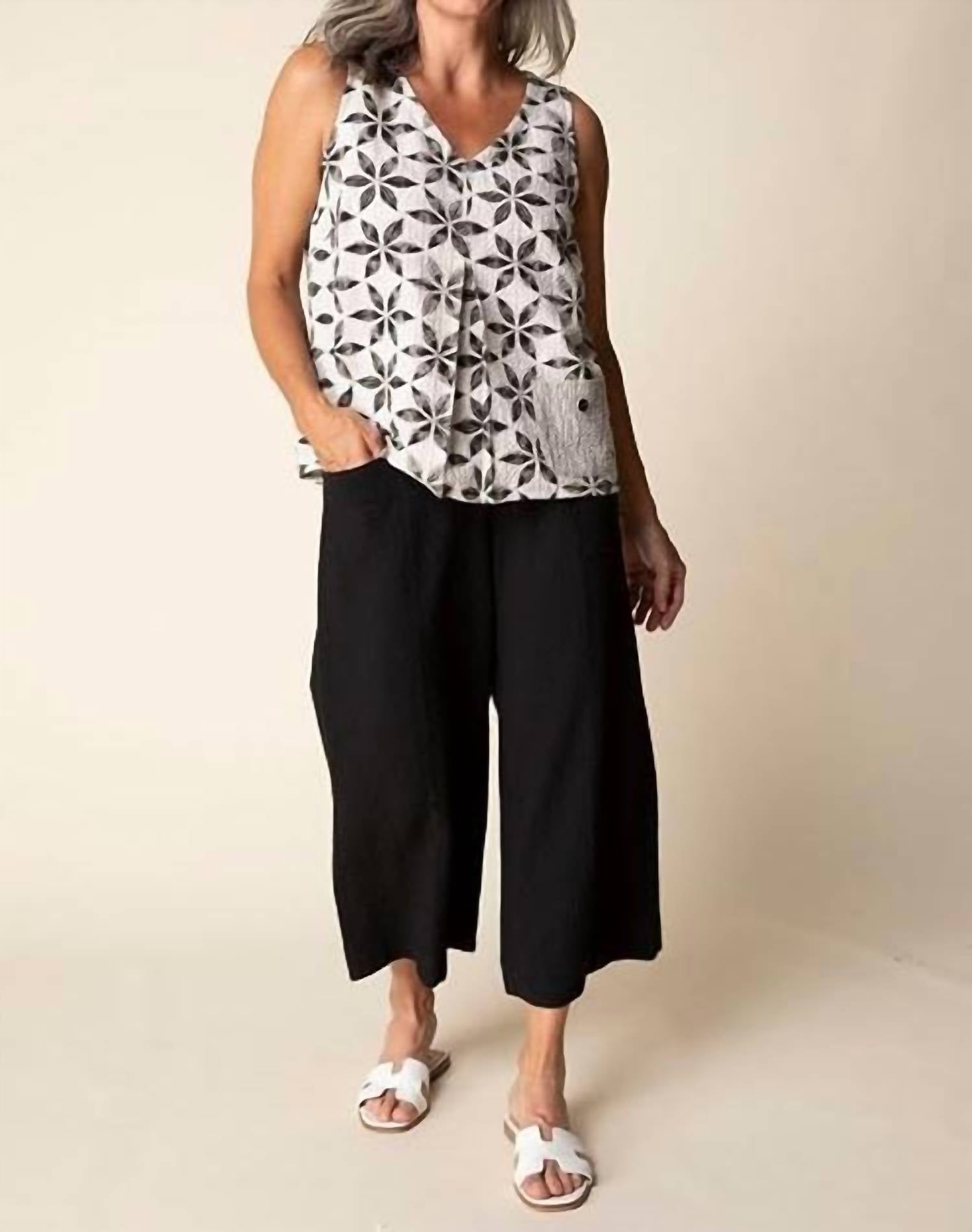 Habitat - Crinkle Crepe Floral Mixed Pleat Tank