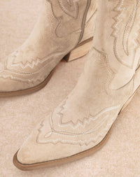 Miracle Miles - Women's Tess Cowgirl Boots