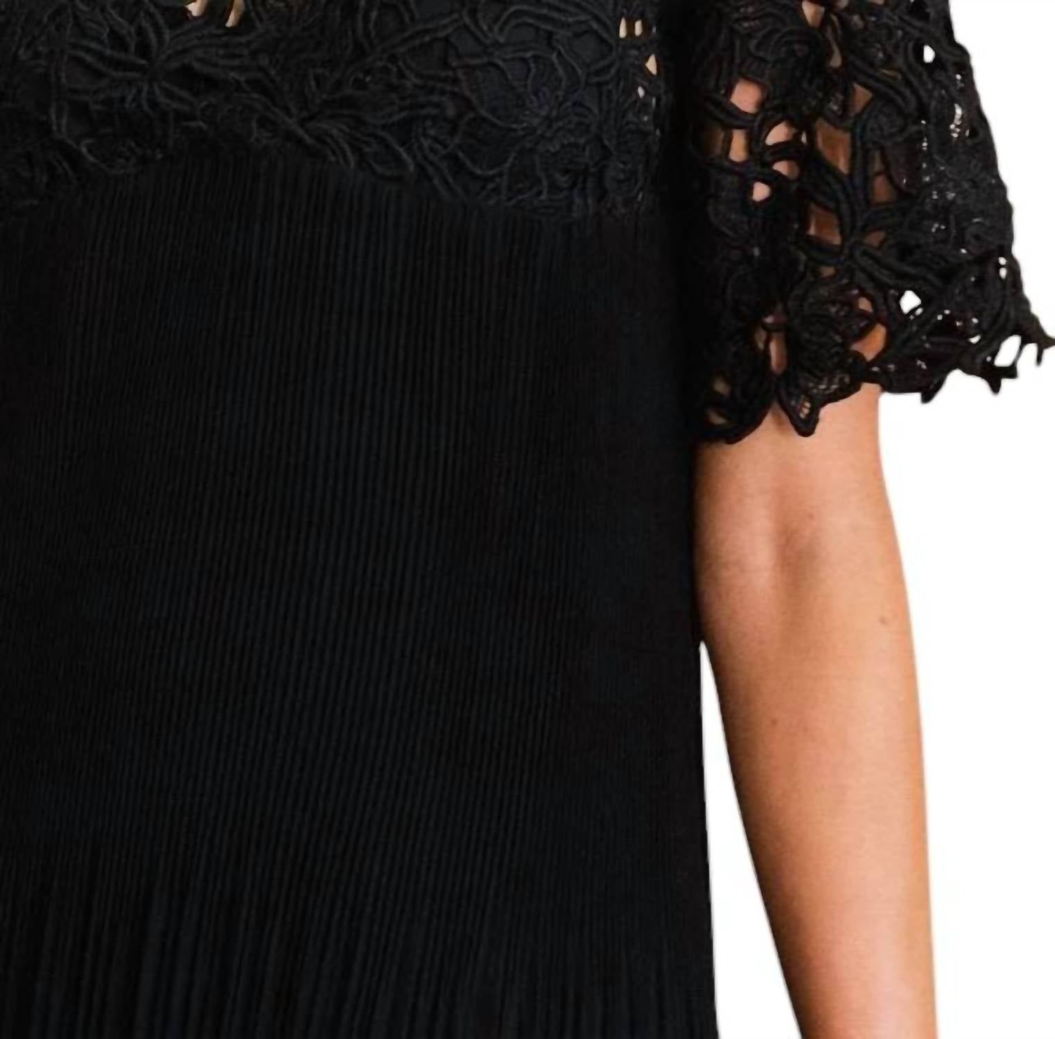 Oddi - Feel The Beat Crinkle Skirt Dress