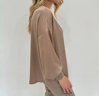D.Exterior - Puff Sleeve Mini Sequin Top
