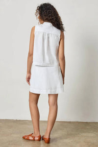 Lilla P - Eyelet Collar Sleeveless Shirt