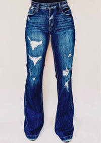 Petra153 Deadwood Flare Jean in med wash - women's jeans