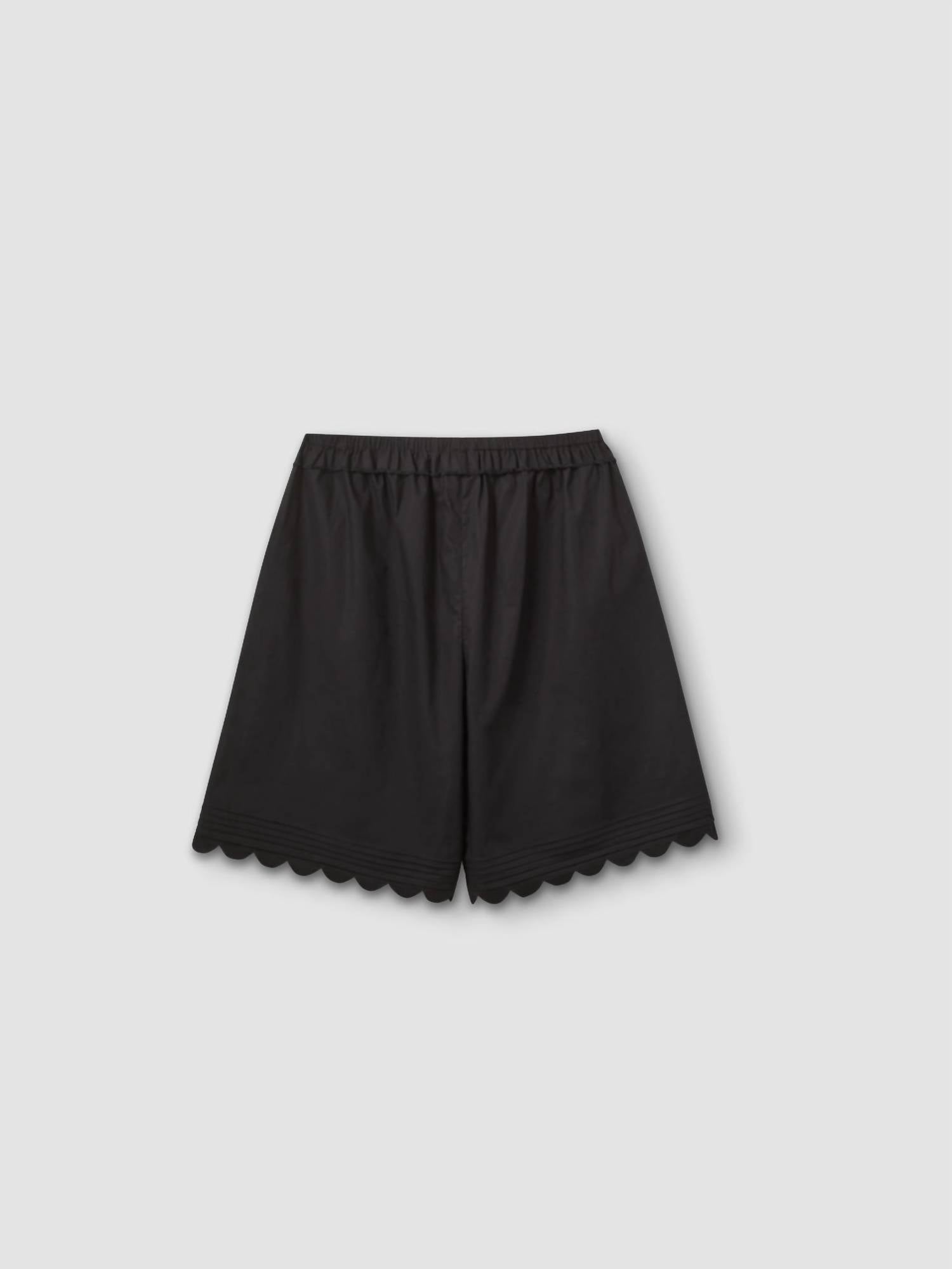 The Garment - Cyprus Scallop Hem Short