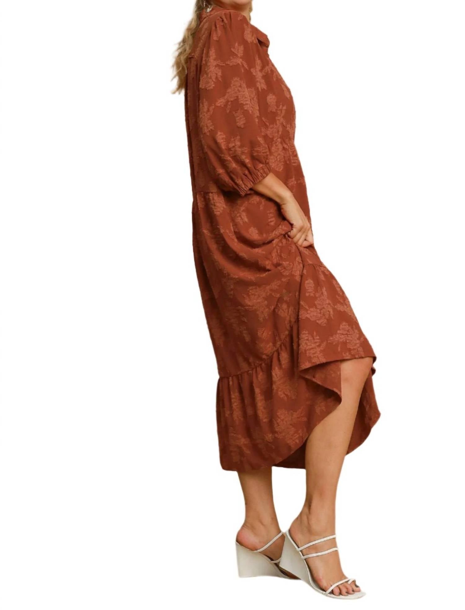 Umgee - Floral Burnout Textured Midi Dress