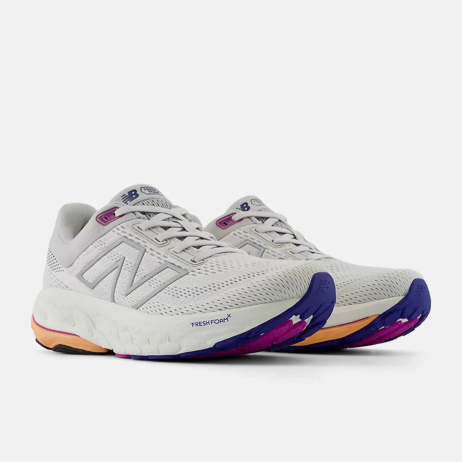 New Balance - Women's w860f14 Running Shoes