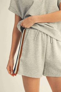 Jodifl - Color Band Accent Casual Top & Shorts Sets