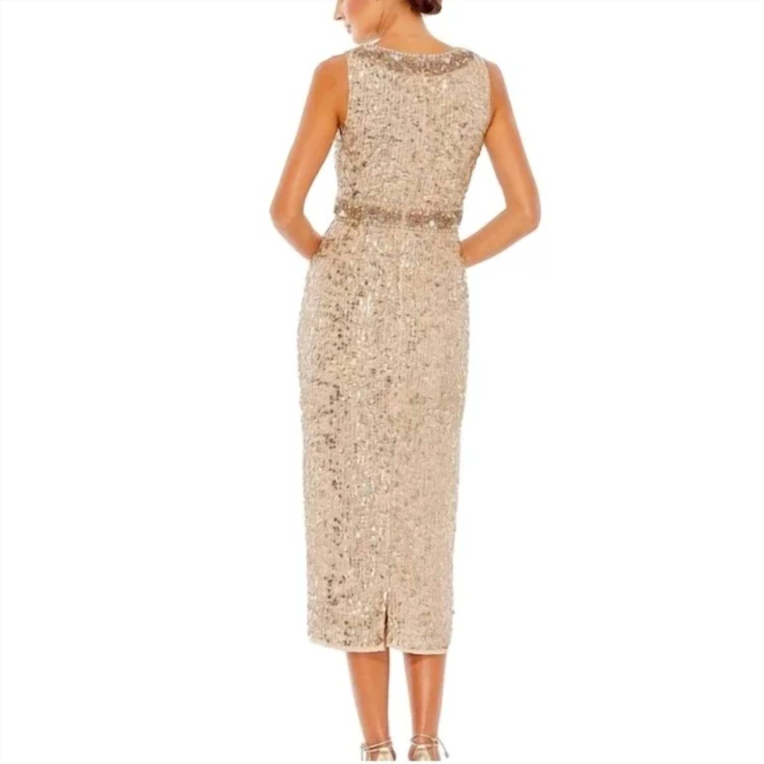 Mac Duggal - Sleeveless Sequin Highneck Column Midi Dress