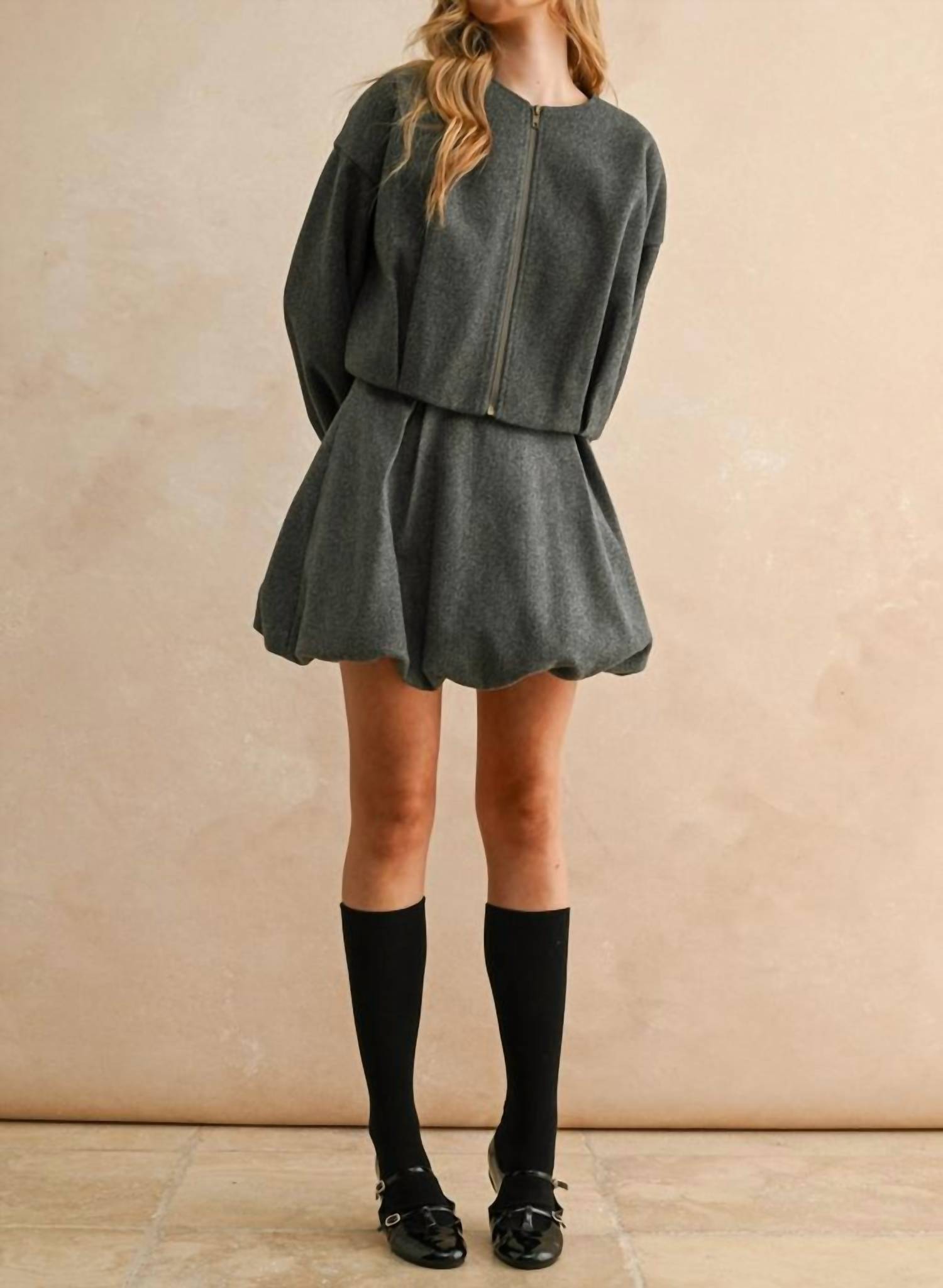 Miou Muse - Nina Round Neck Ballon Bottom Jacket