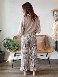 Entro - Clara Leopard Wide Leg Pants