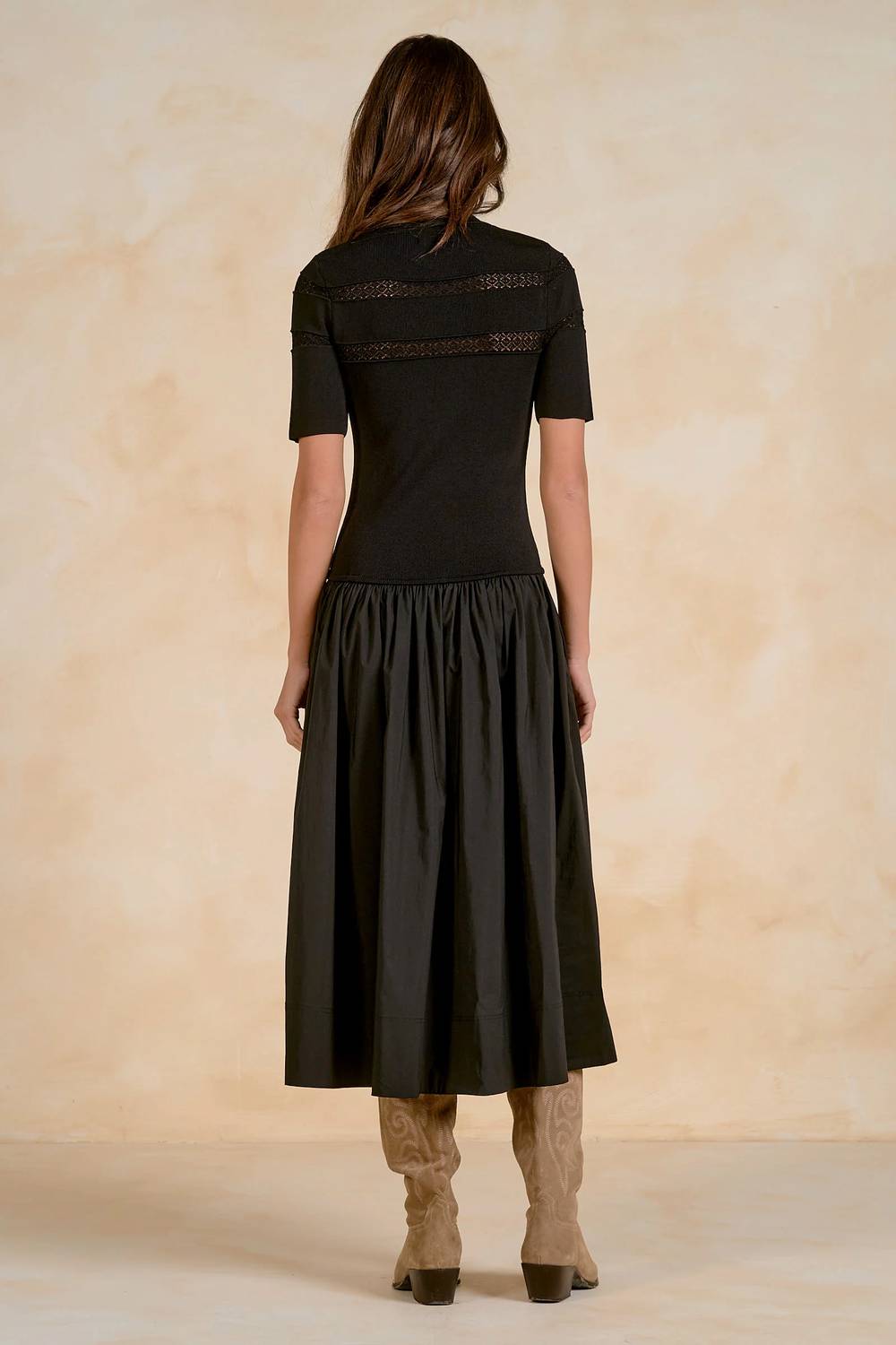 Elan - Embrace Midi Dress