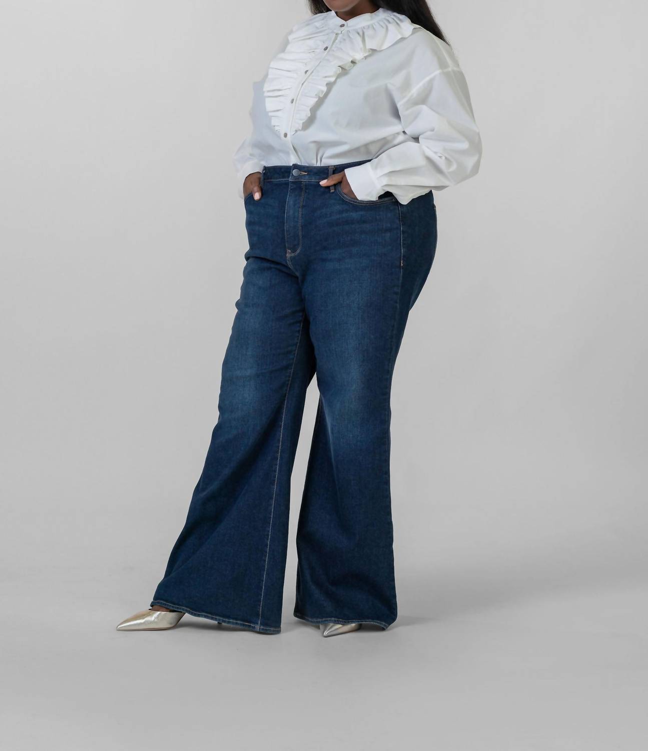 De Loreta - Laurel Long Sleeve Button Front Blouse - Plus
