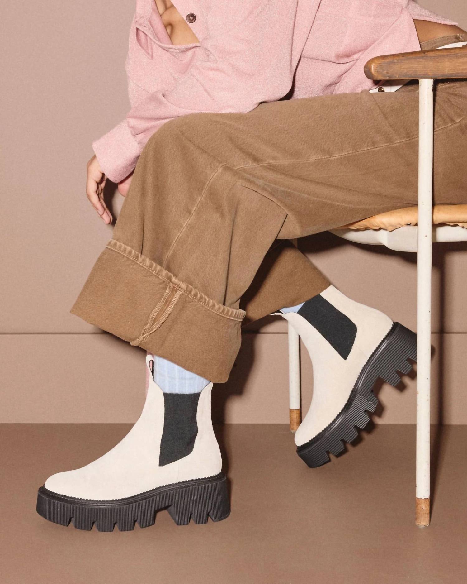 Freda Salvador - Women's Jordan Rain Resistant Chelsea Boot