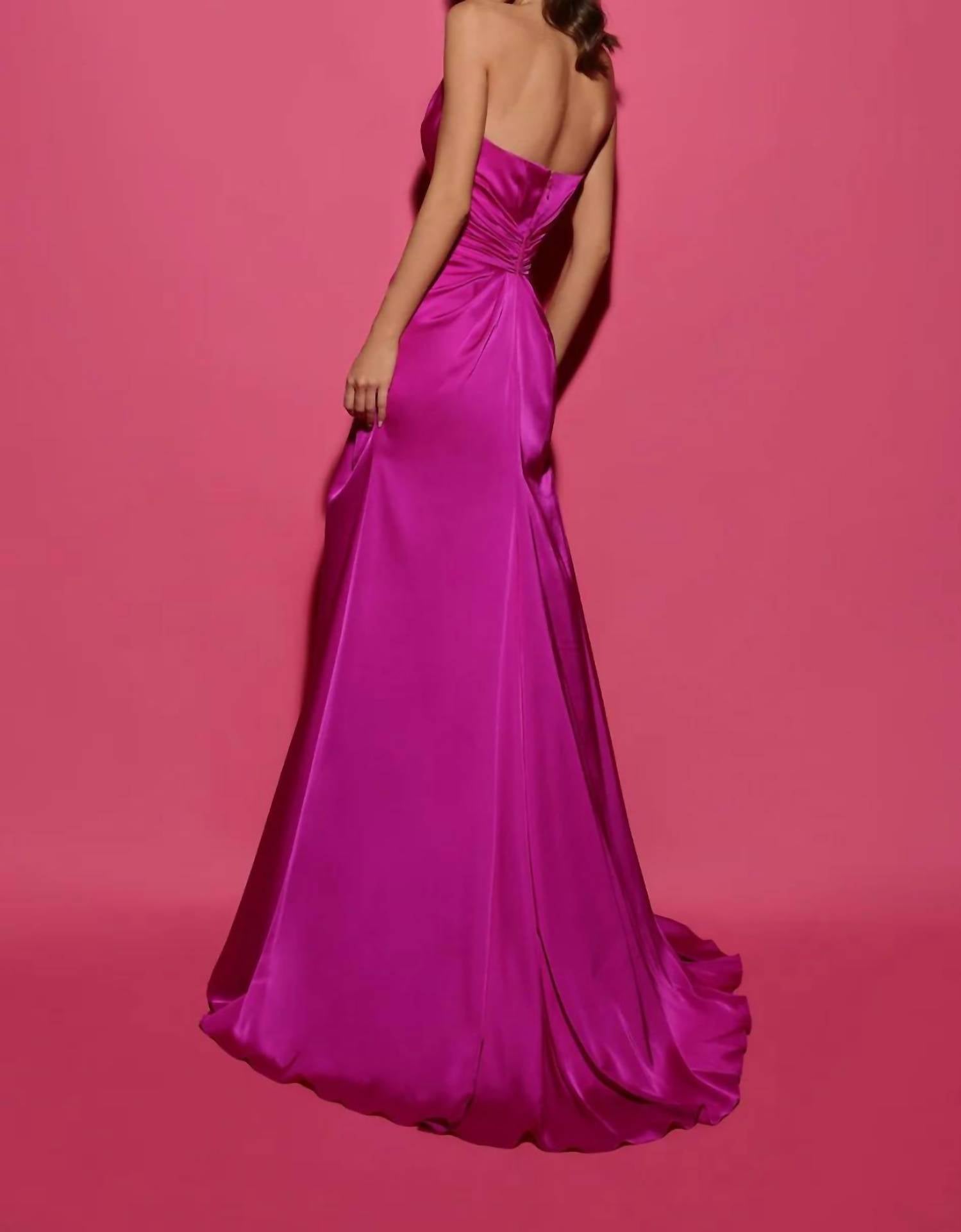 Tarik Ediz - Blake Plunging Sweetheart Neckline And High Slit Gown
