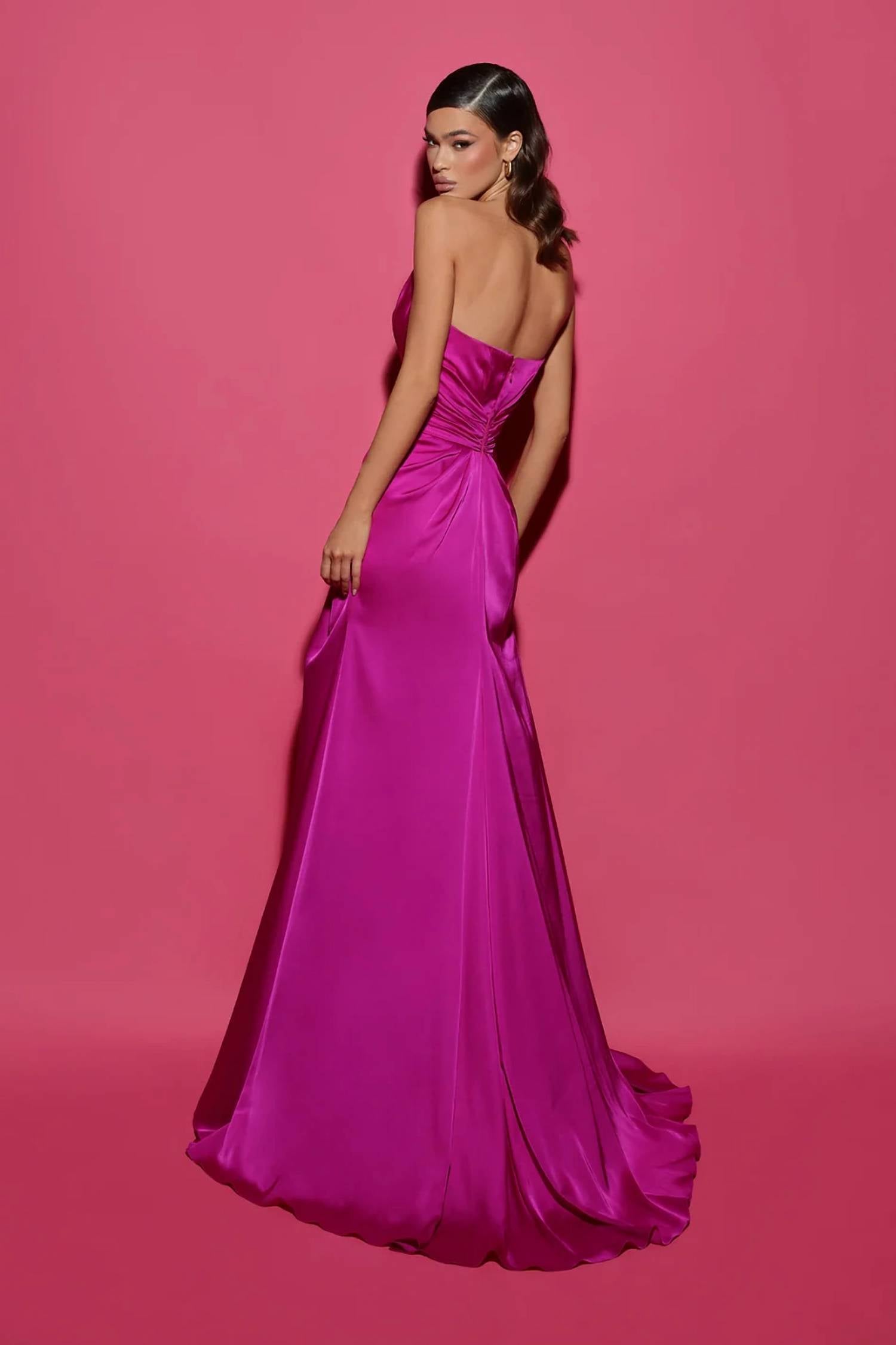 Tarik Ediz - Blake Plunging Sweetheart Neckline And High Slit Gown