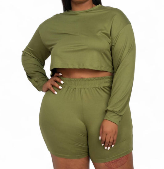 Up Clothing - PLUS SIZE CROP TOP AND SHORTS SET