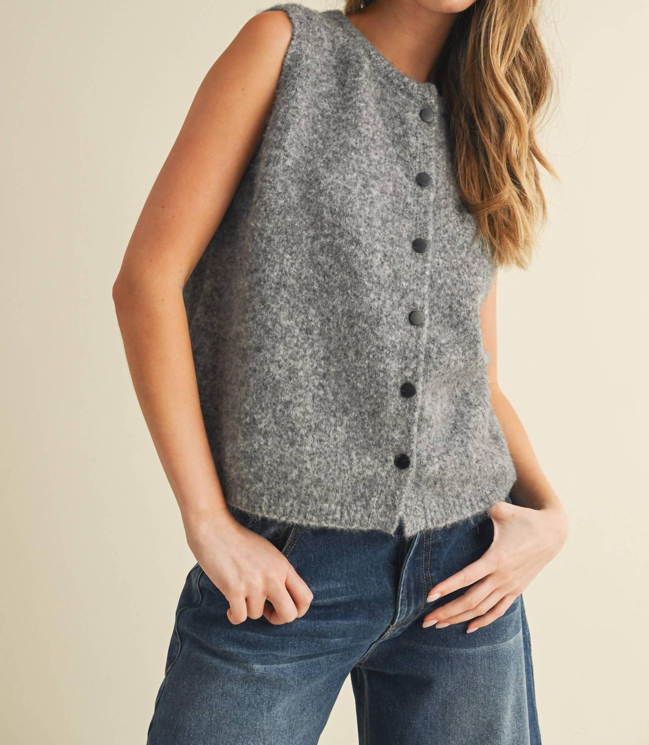 Klesis - Soft Button Detail Sweater Vest