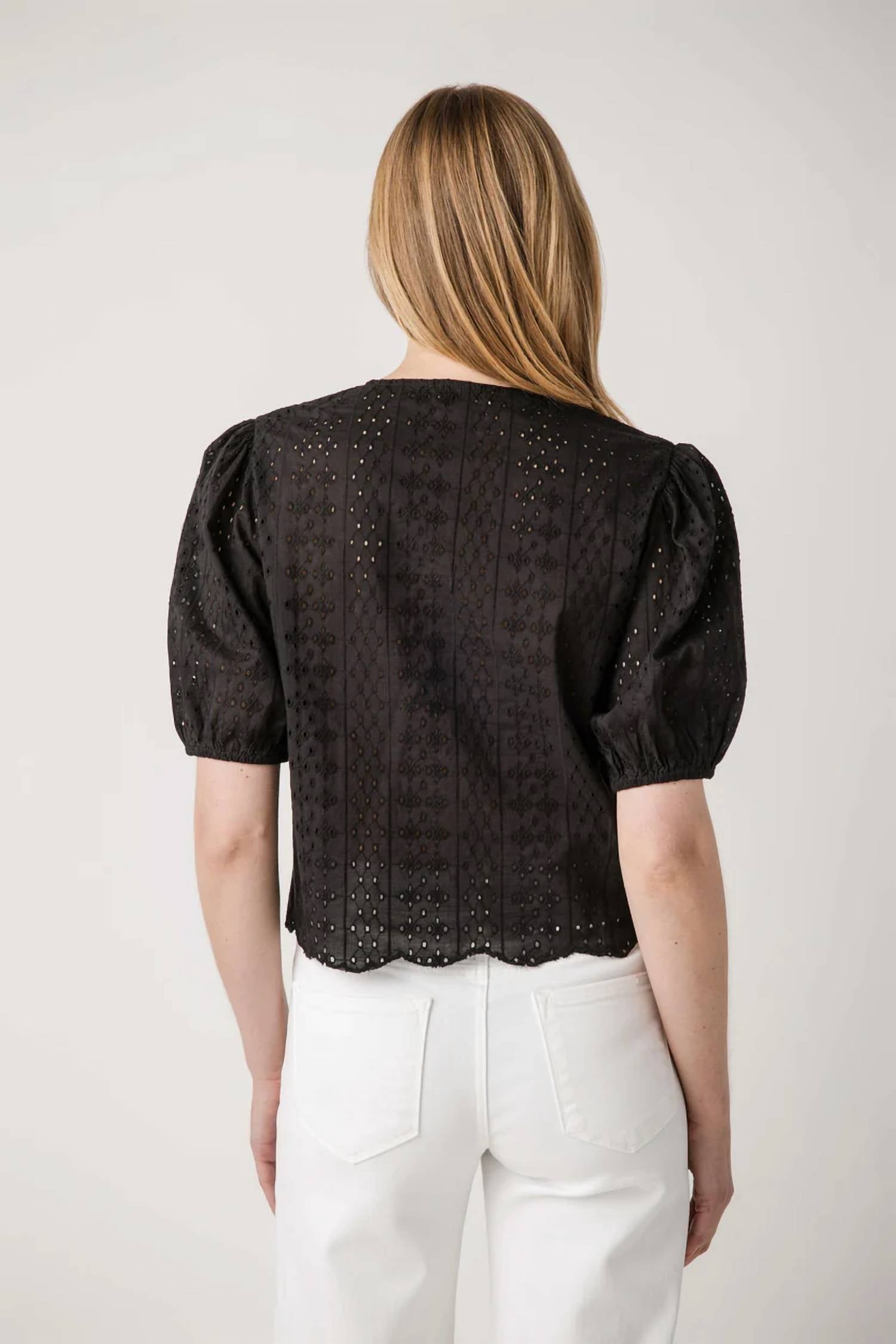 Elan - Short Sleeve Eyelet Button Up Top