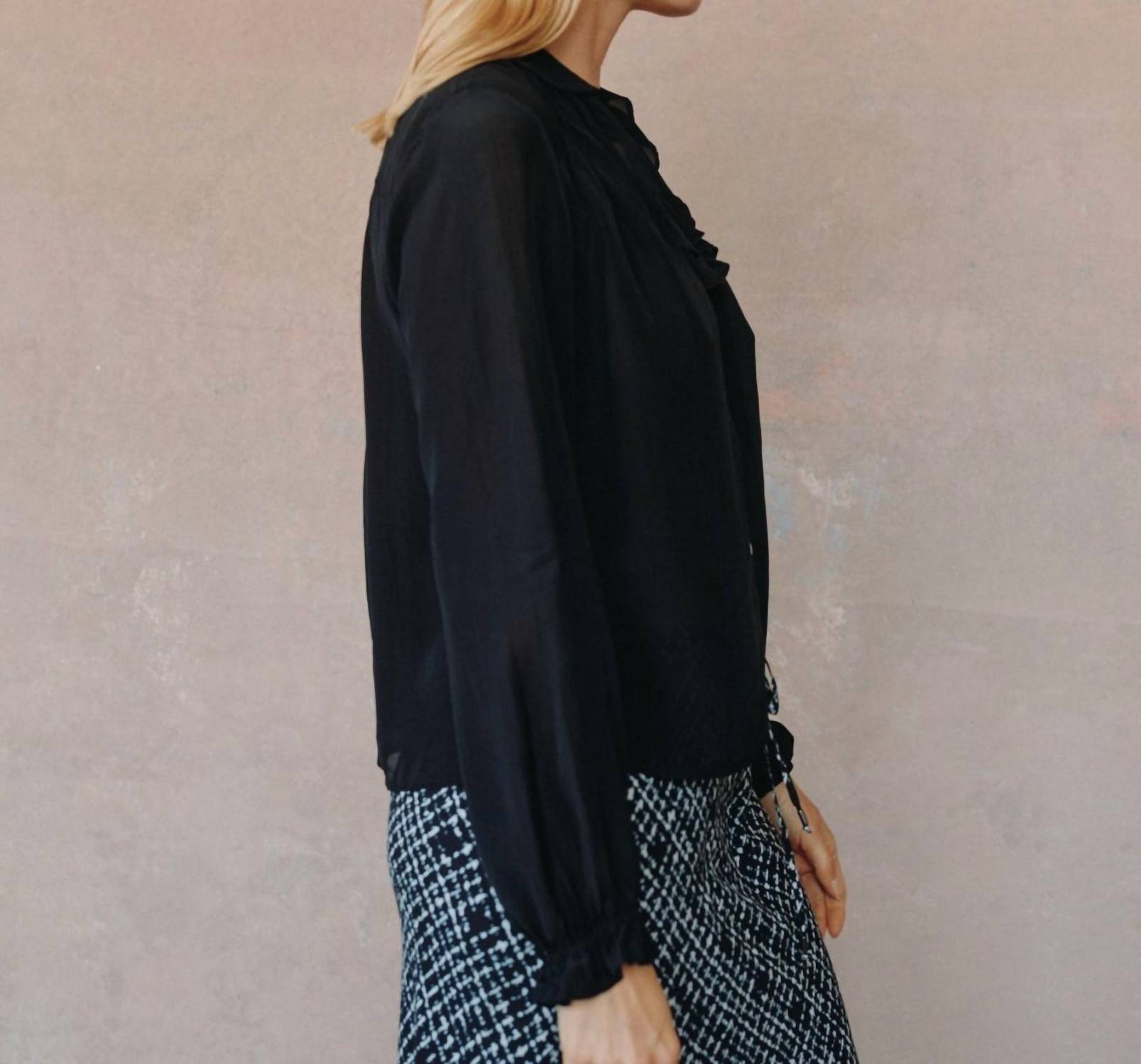 Bella Dahl - Raglan Ruffle Blouse