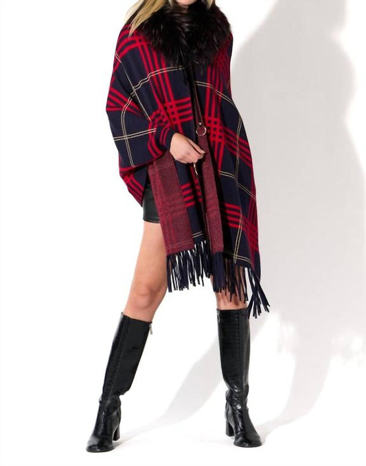 Oolala - Plaid Cape with Fur Collar