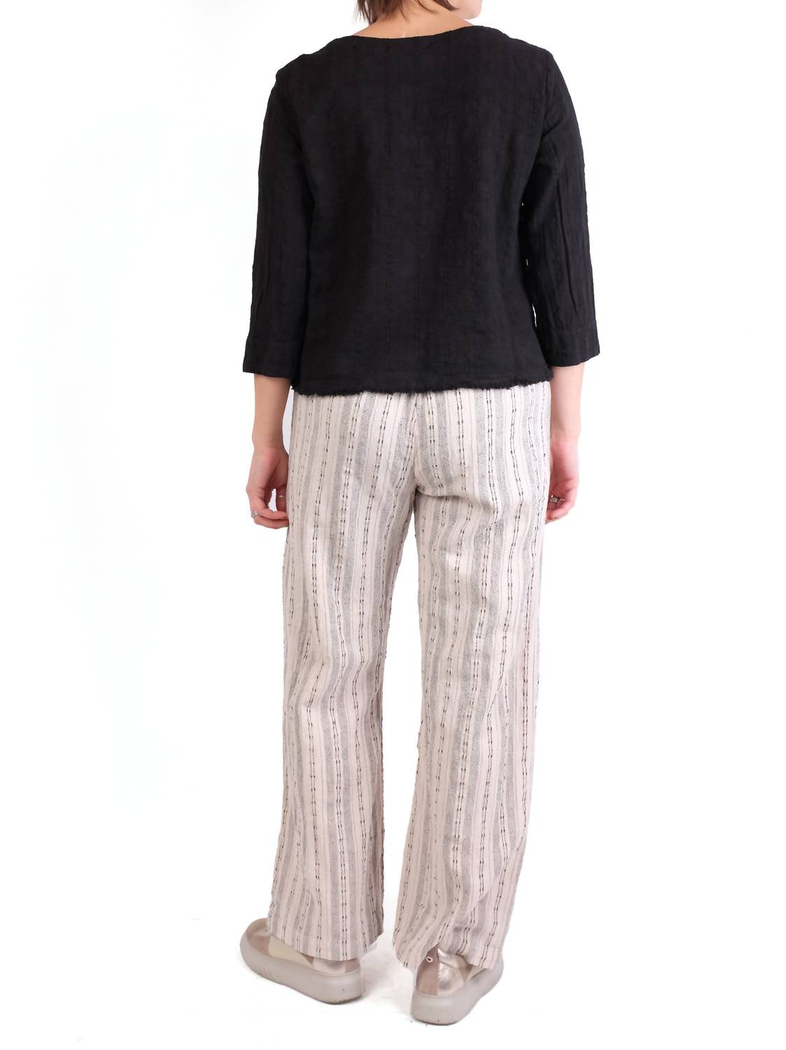 Cut Loose - Pocket Three Quarter Sleeve Shell Top