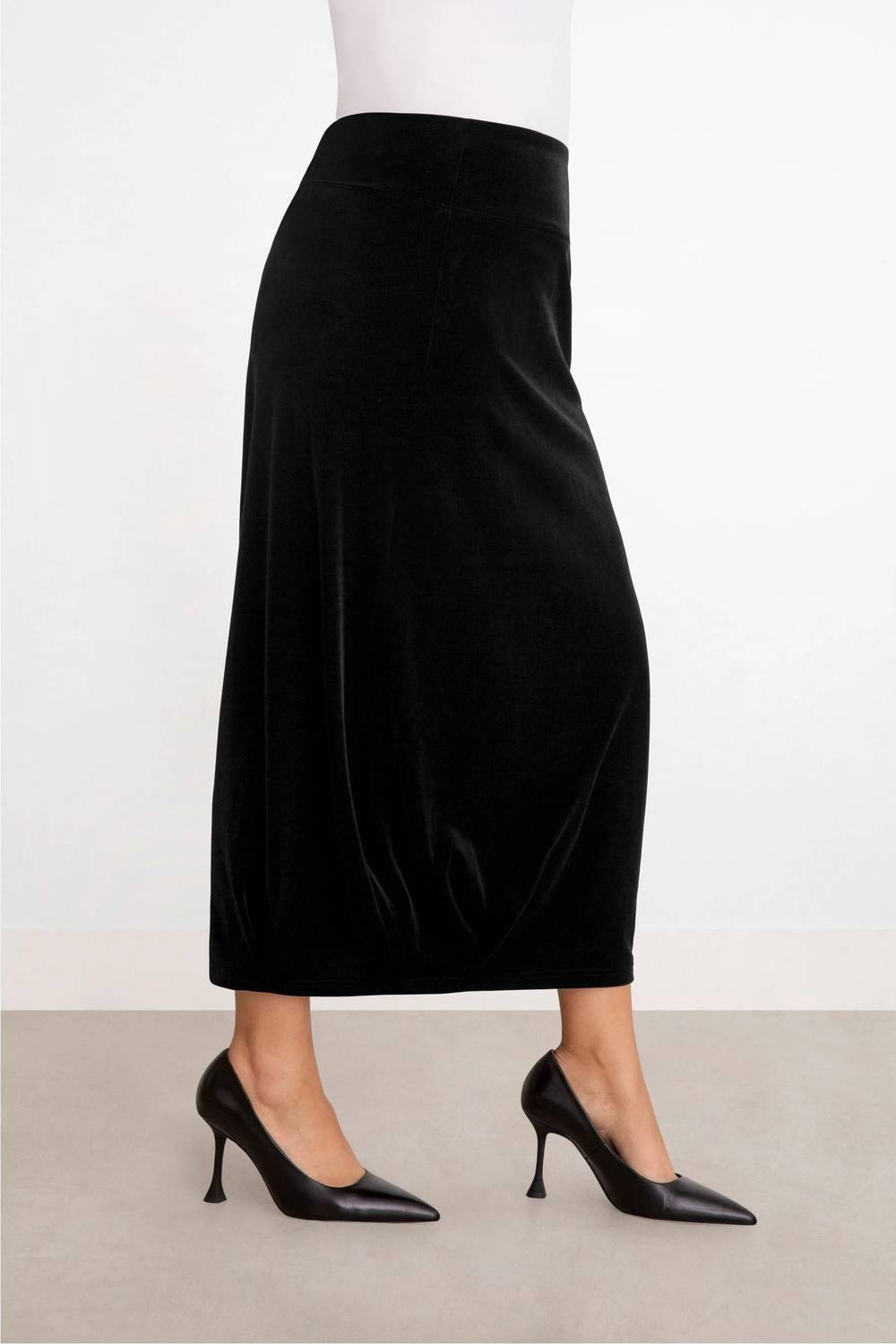 Sympli - Velvet Savvy Pleat Hem Skirt