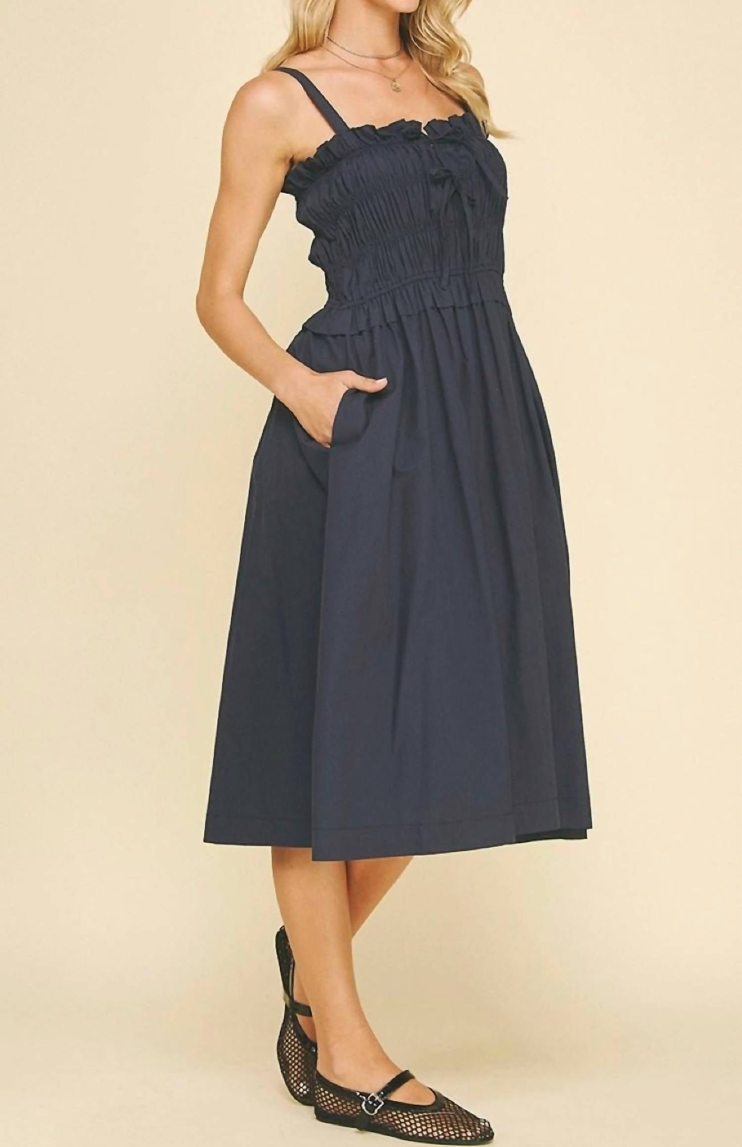 Pinch - Front-tie Detailed Smocking Midi Dress