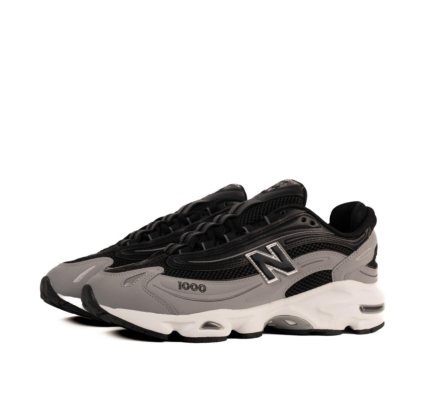 New Balance Unisex 1000 Sneakers in grey black - sneaker - detail view