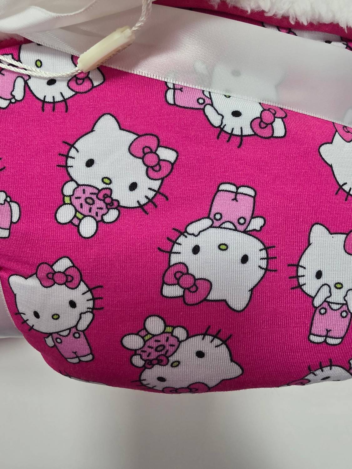 Charlies Project - Girls Hello Cutie Plush Bamboo Blanket Large