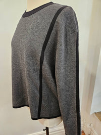 Eternelle - Women's Tipped Crewneck Sweater