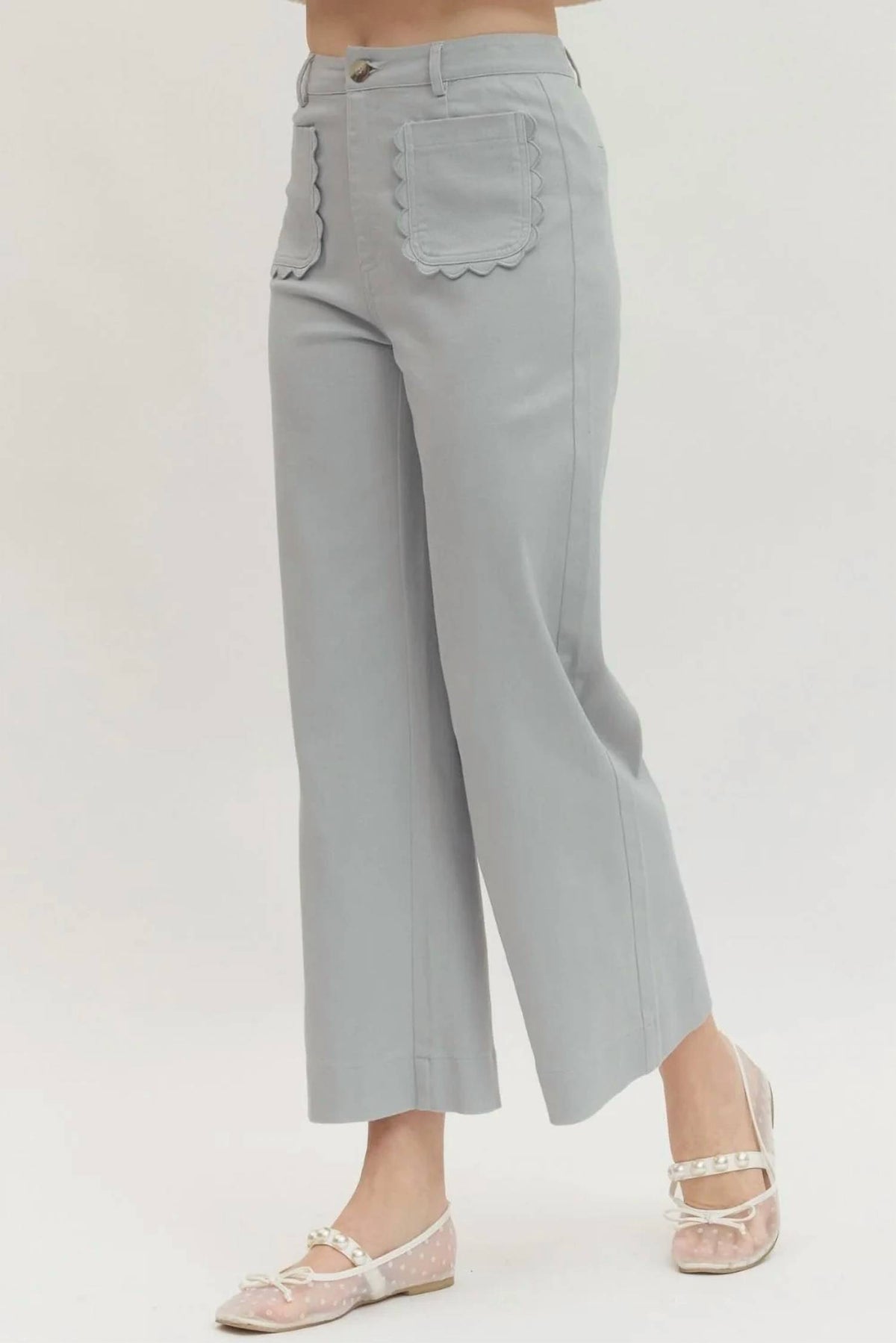 Entro - Solid Wide Leg Scallop Pocket Pants