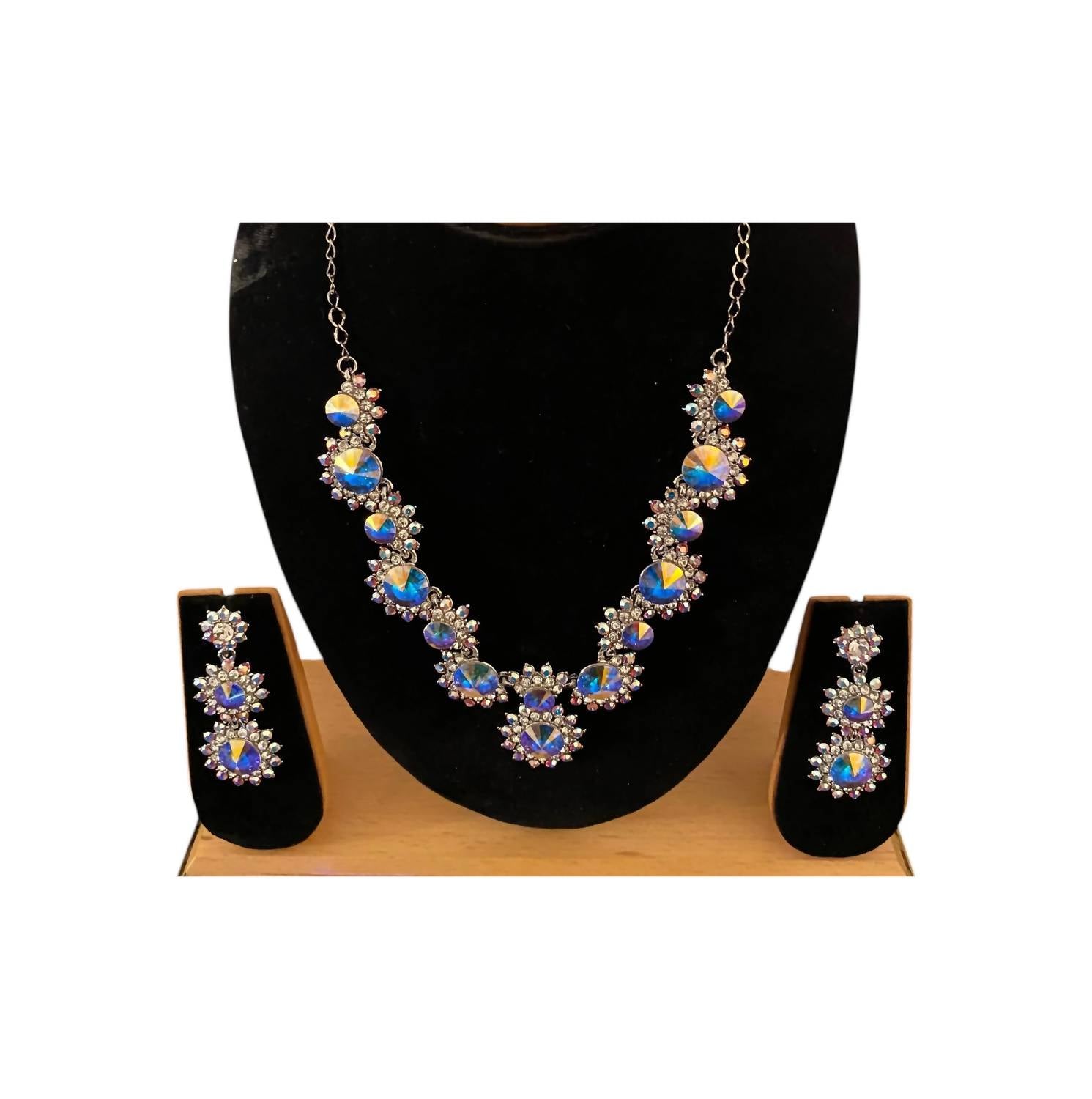 Donna Vinci - Women's J143 Necklace And Earrings Jewelry Set