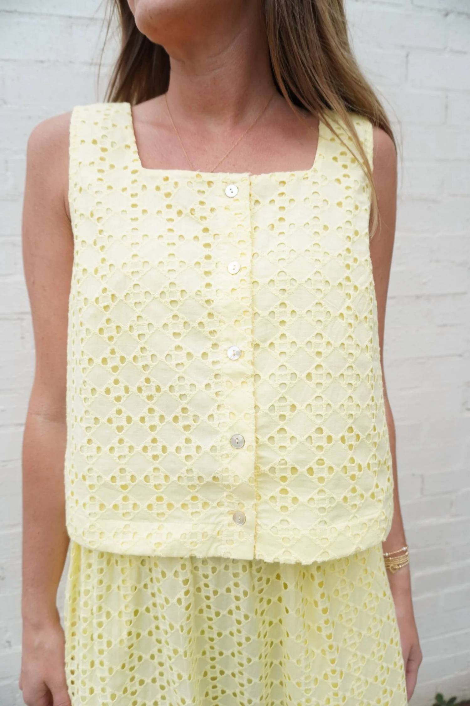 Entro - Eyelet Button Front Top