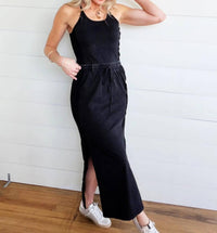Ee:Some - Ribbed Side Slit Maxi Skirt