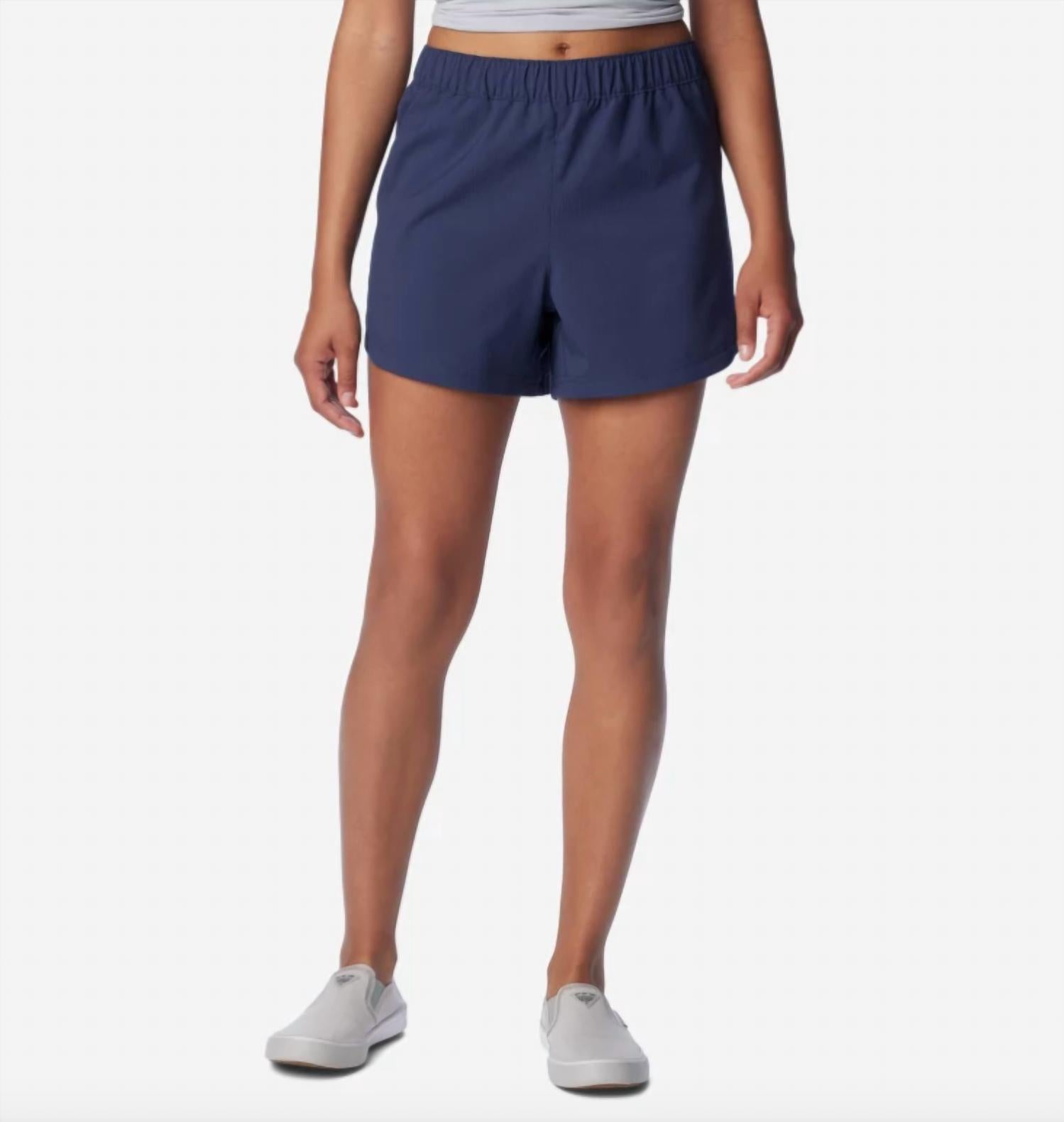 Columbia Performance Fishing Gear Tamiami Pull-on Shorts in nocturnal - women's shorts - detail view