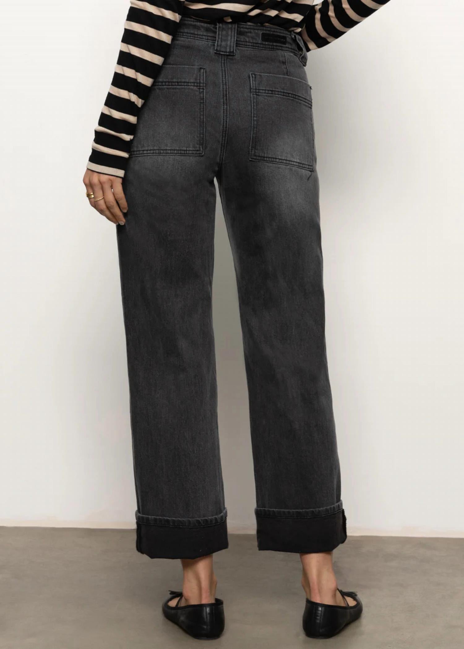 Sanctuary Luna Cuffed Pant in smoke - women's jeans - detail view
