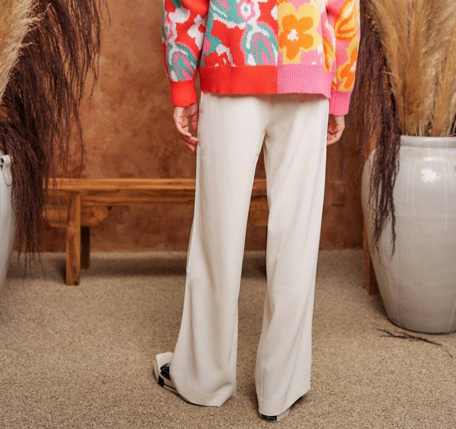 Davi & Dani - Julieanne Retro Cardigan