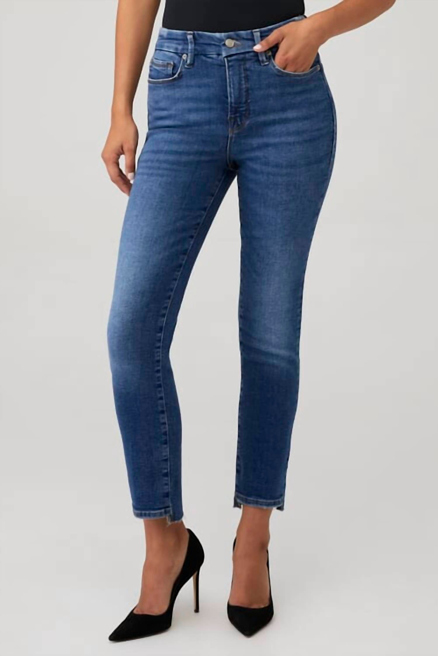 Good American - Good Classic Step Hem Jeans