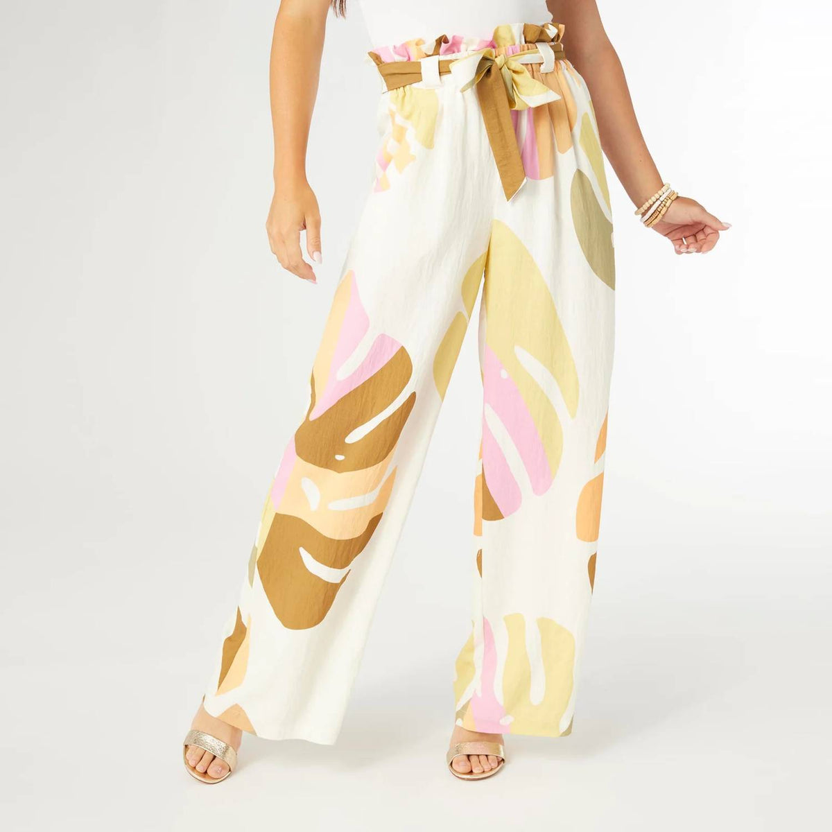 Coco + Carmen - Lyla Printed Flowy Pant