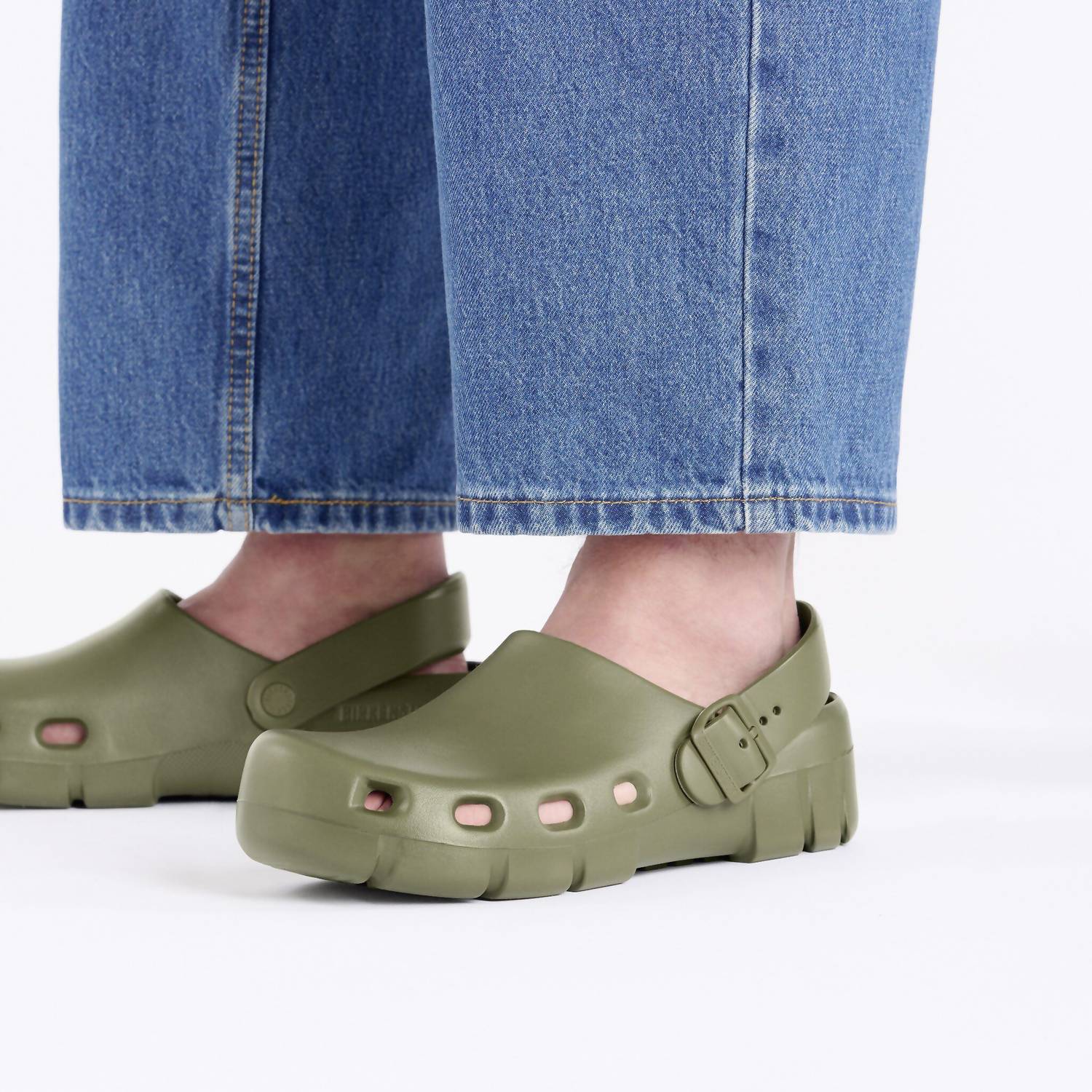 Birkenstock - Men's Birki Flow Eva Clogs