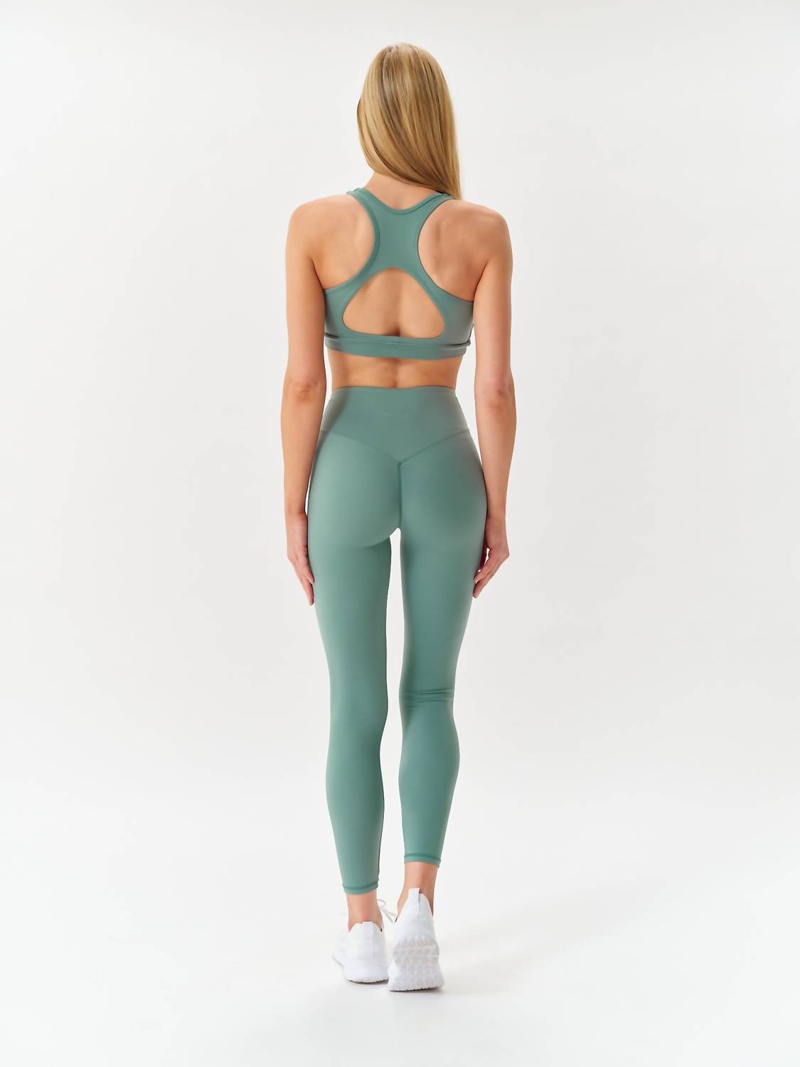 Revyve Active - High Rise V-sculpt Leggings