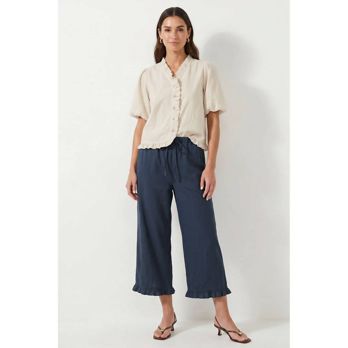 Naked Zebra - Ruffle Detail Capri Pants
