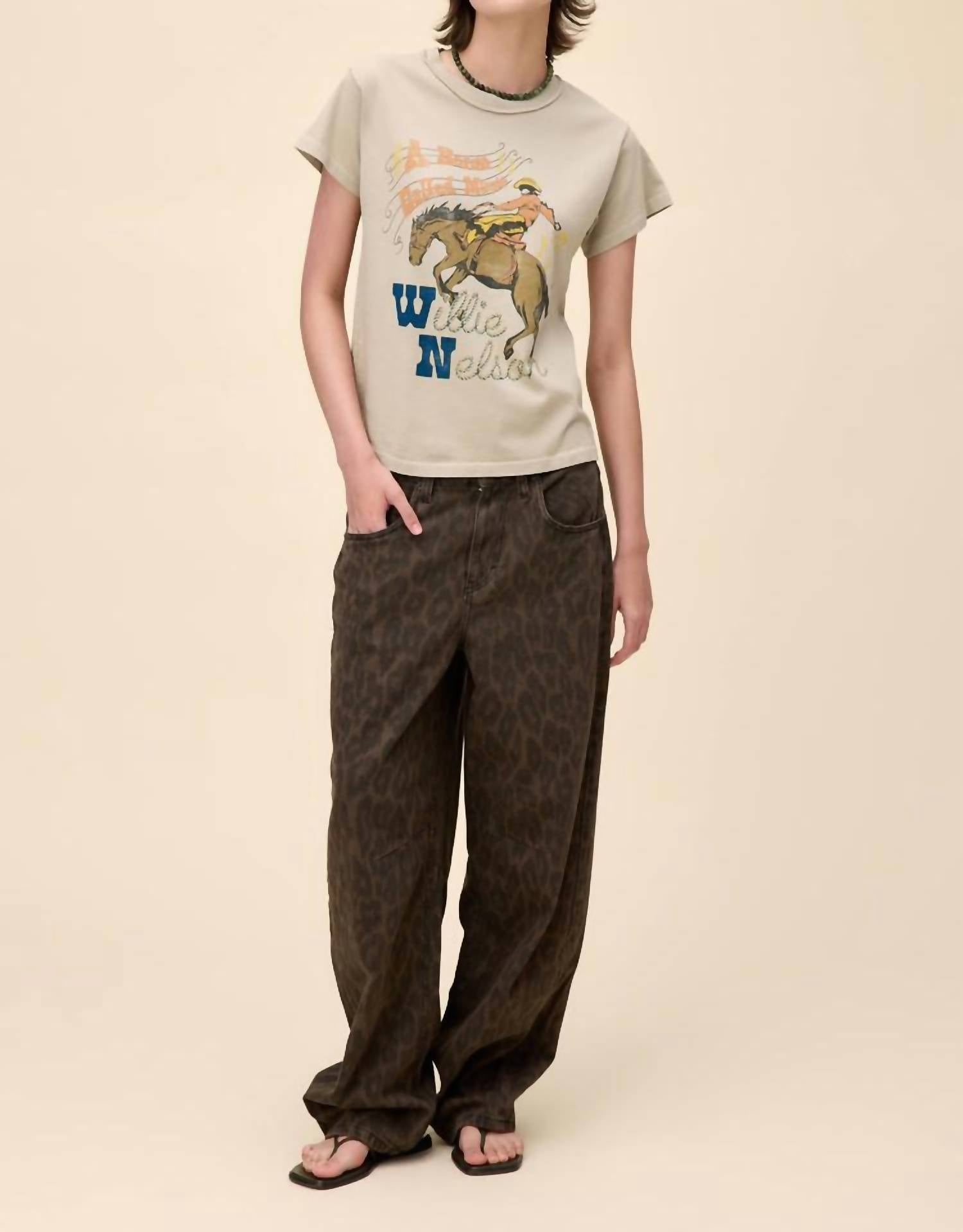 Daydreamer - Willie Nelson Horse Called Music Reverse Gf Tee