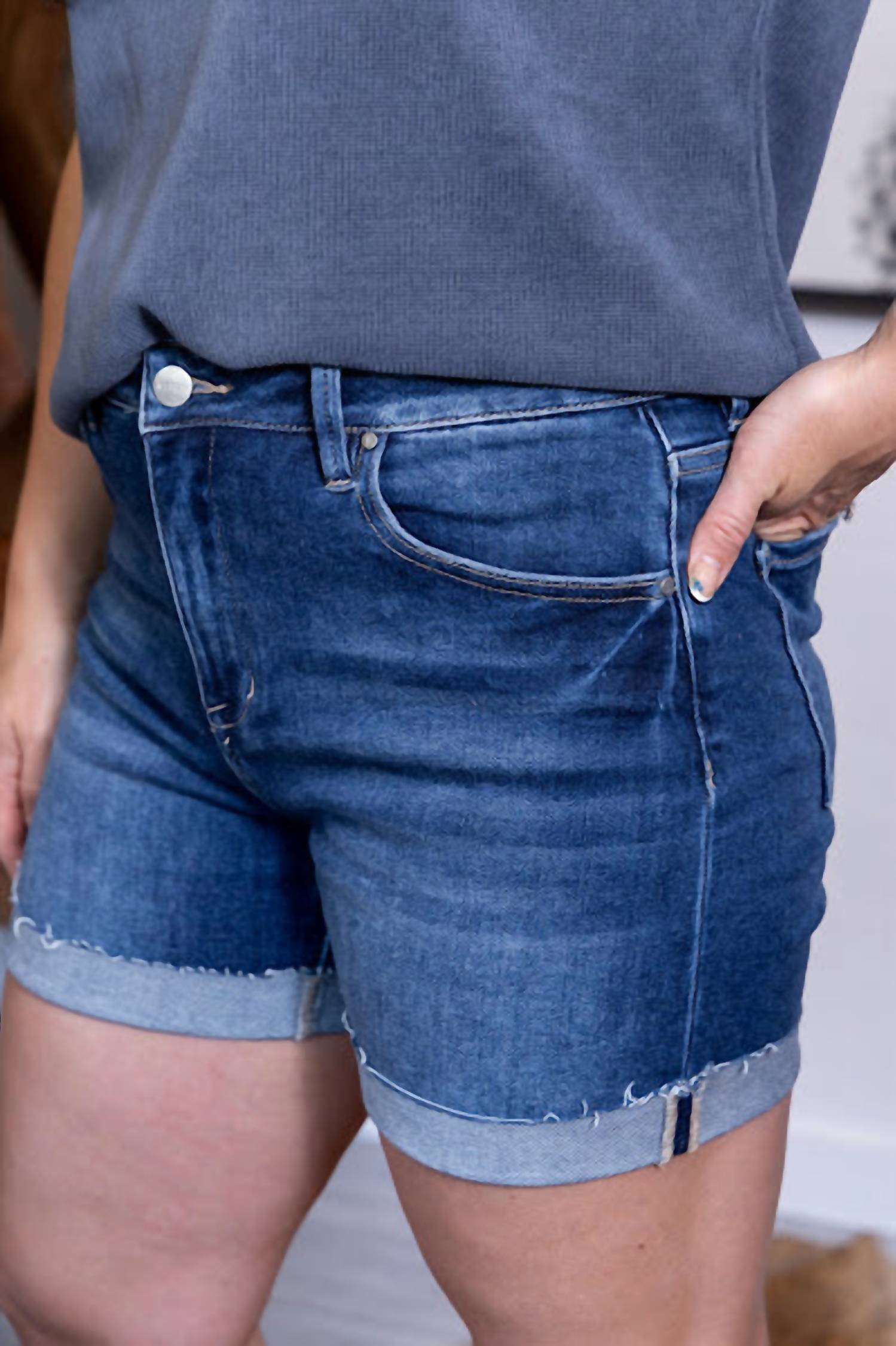 Risen - High Rise Cuffed Shorts