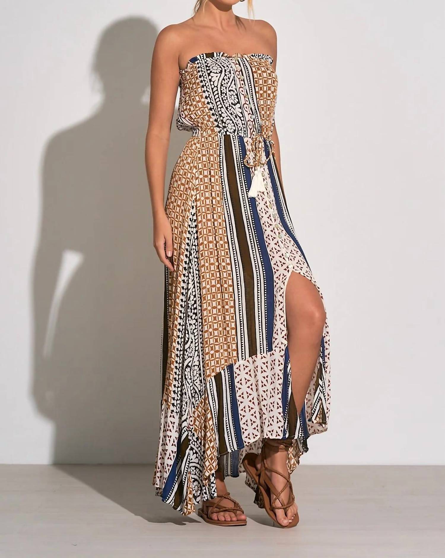 Elan - Strapless Maxi Dress With Front Slit