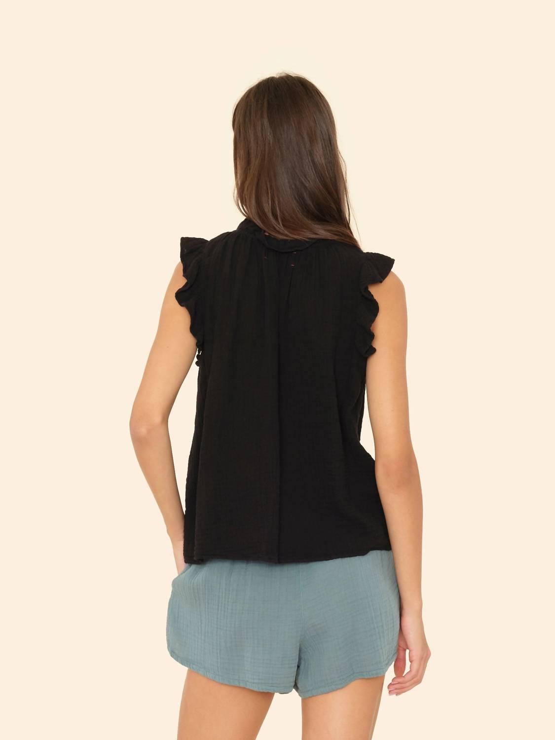 Xirena - Bex Ruffle Sleeve Top